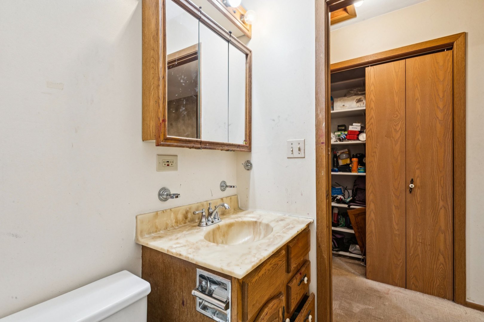 25283 Timber Lane Lake Villa, IL 60046 - Photo 17 of 49 a bathroom with a sink toilet and shower