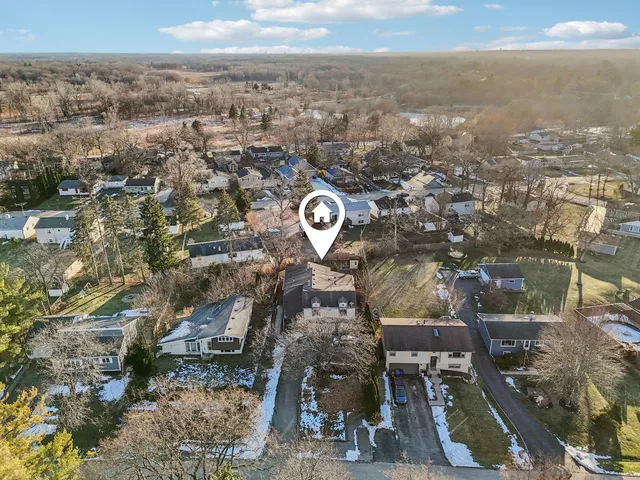 $280,000 | 25283 Timber Lane, Lake Villa, IL 60046