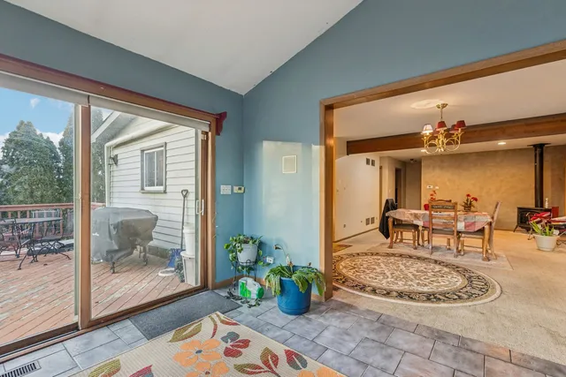 $280,000 | 25283 Timber Lane, Lake Villa, IL 60046