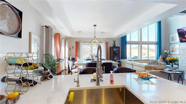 $1,295,000 | 275 Cimmaron Bay Circle, Sunrise Beach, MO 65079