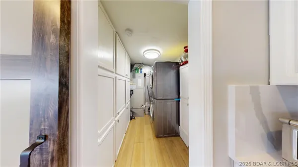 $1,295,000 | 275 Cimmaron Bay Circle, Sunrise Beach, MO 65079