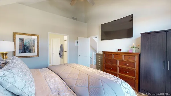 $1,295,000 | 275 Cimmaron Bay Circle, Sunrise Beach, MO 65079