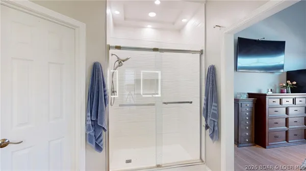 $1,295,000 | 275 Cimmaron Bay Circle, Sunrise Beach, MO 65079