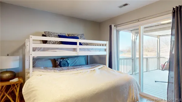 $1,295,000 | 275 Cimmaron Bay Circle, Sunrise Beach, MO 65079