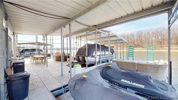 $1,295,000 | 275 Cimmaron Bay Circle, Sunrise Beach, MO 65079