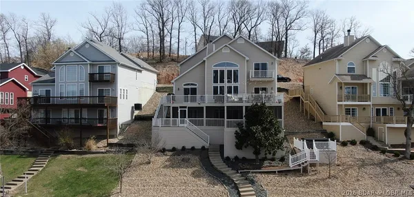 $1,295,000 | 275 Cimmaron Bay Circle, Sunrise Beach, MO 65079