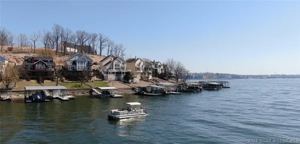$1,295,000 | 275 Cimmaron Bay Circle, Sunrise Beach, MO 65079