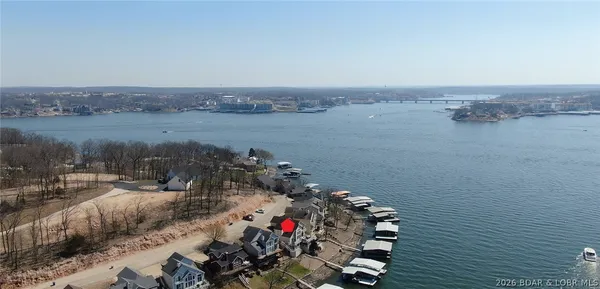 $1,295,000 | 275 Cimmaron Bay Circle, Sunrise Beach, MO 65079