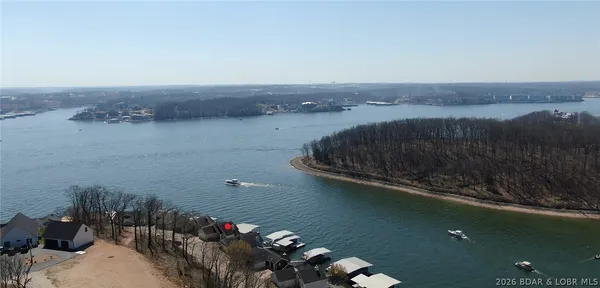 $1,295,000 | 275 Cimmaron Bay Circle, Sunrise Beach, MO 65079