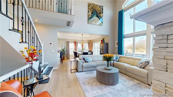 $1,295,000 | 275 Cimmaron Bay Circle, Sunrise Beach, MO 65079