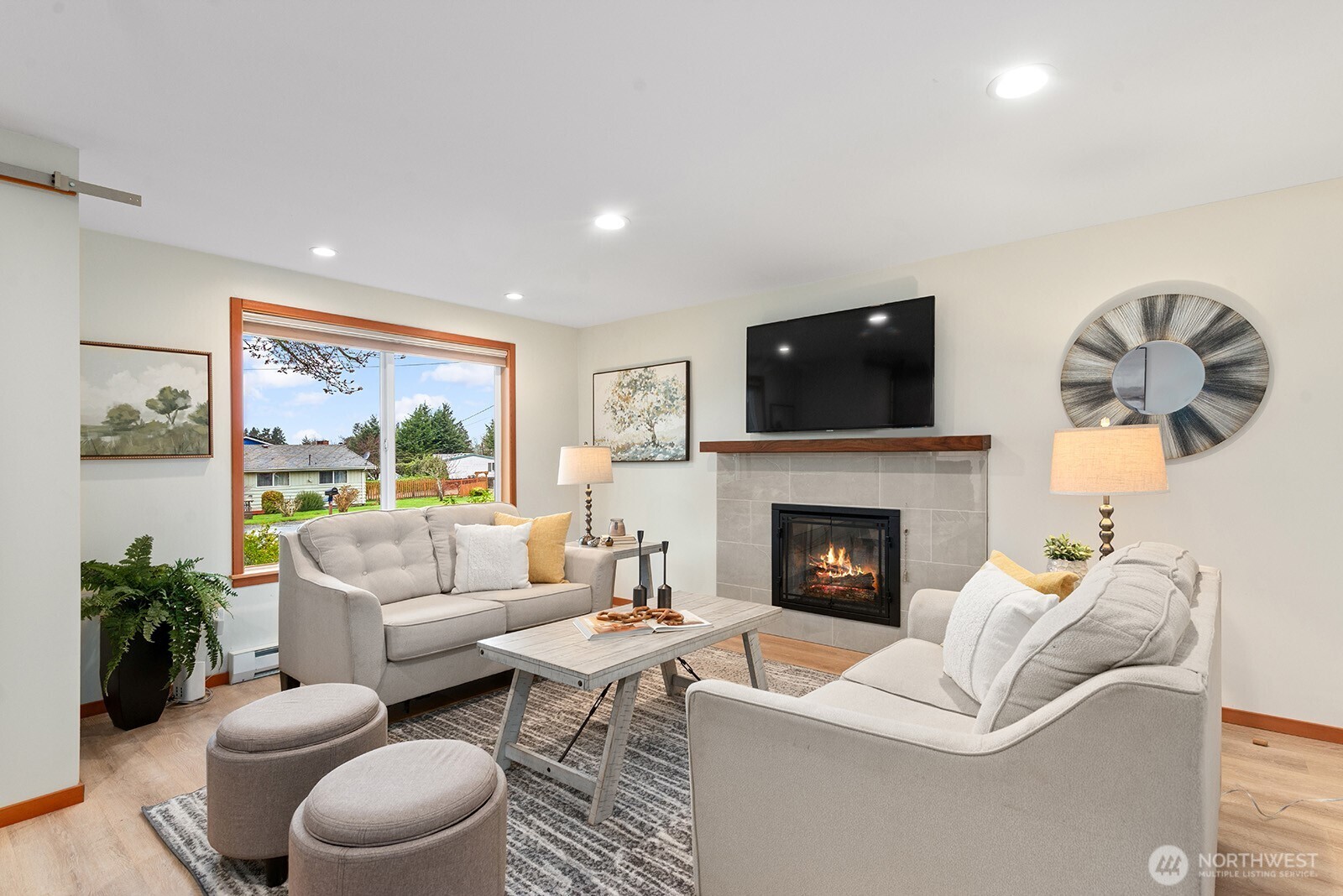 4902 Northeast 7th Place Renton, WA 98059 - Photo 13 of 28