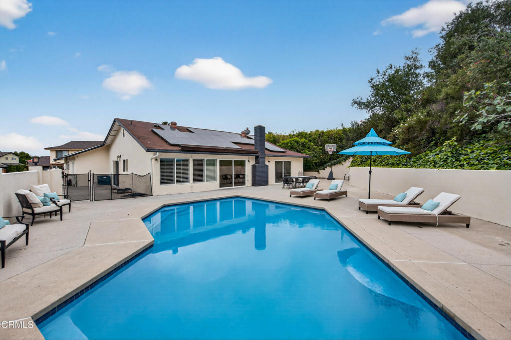 9325 La Shell Drive Tujunga, CA 91042 - Photo 25 of 46 a view of a house with swimming pool and sitting area