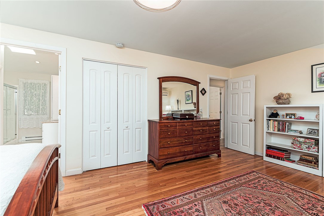 18 Bayberry Lane Charlestown, RI 02813 - Photo 23 of 41