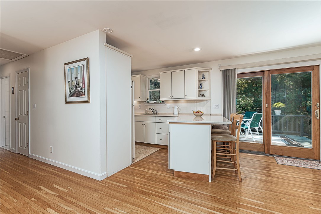 18 Bayberry Lane Charlestown, RI 02813 - Photo 8 of 41