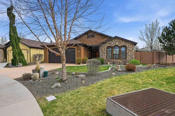 $619,900 | 5850 North Rio Lomas Avenue, Meridian, ID 83646