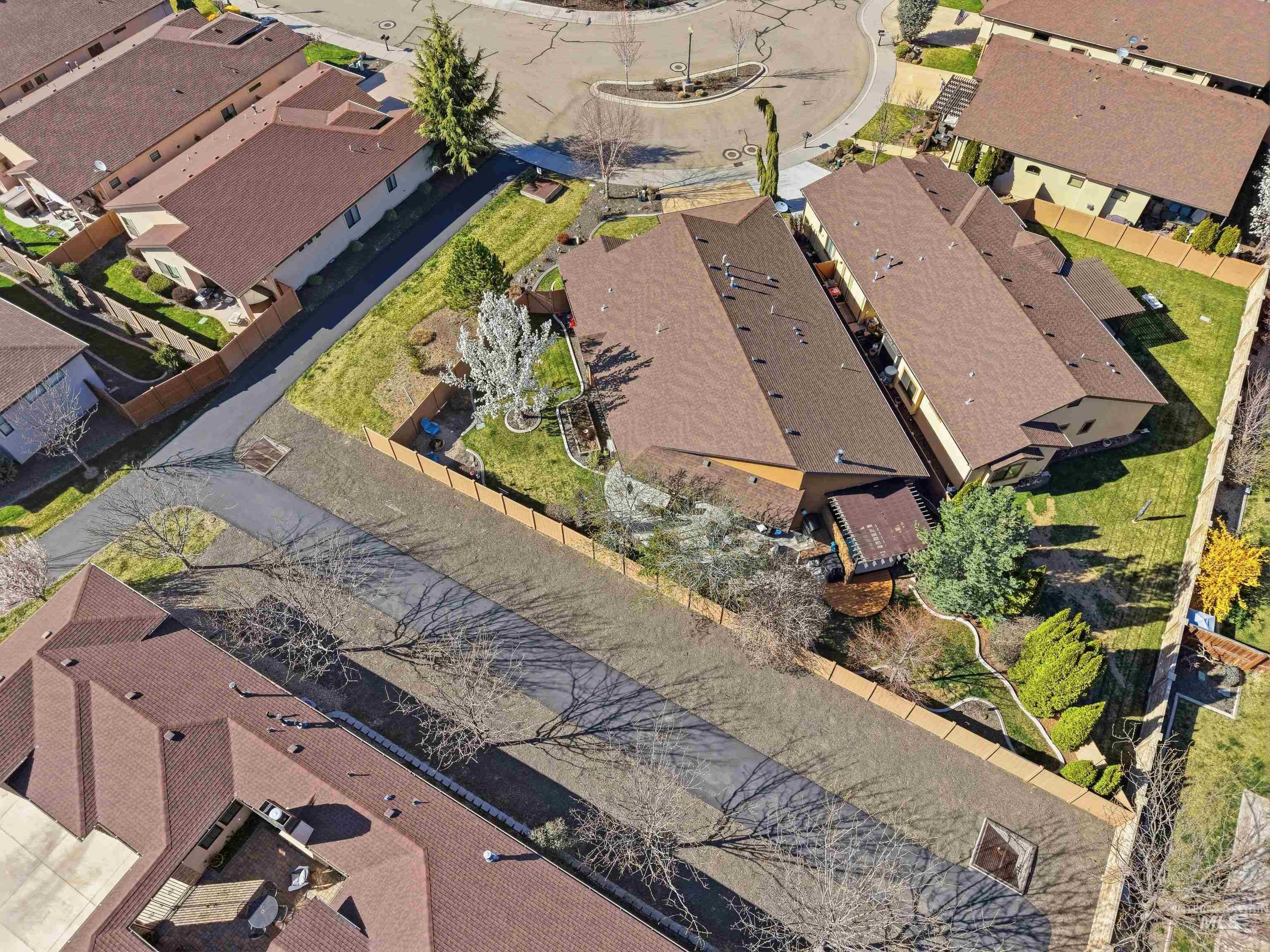 5850 North Rio Lomas Avenue Meridian, ID 83646 - Photo 43 of 50 Aerial perspective of suburban area
