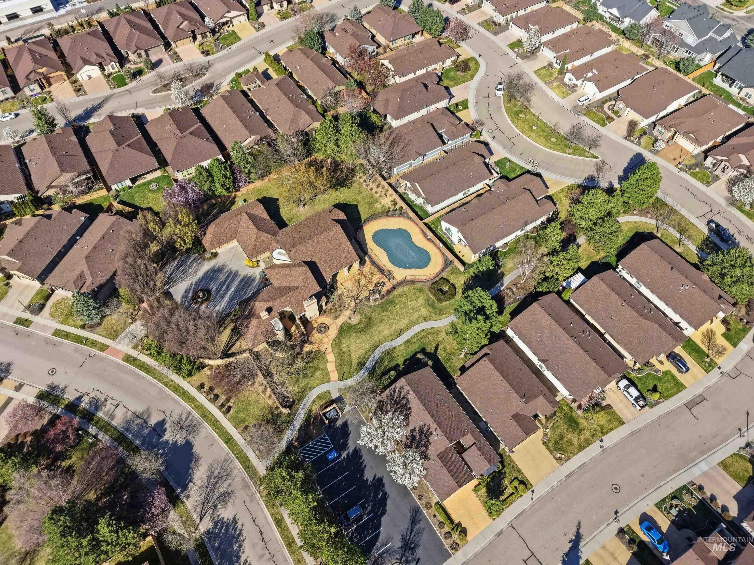 5850 North Rio Lomas Avenue Meridian, ID 83646 - Photo 46 of 50 Aerial perspective of suburban area
