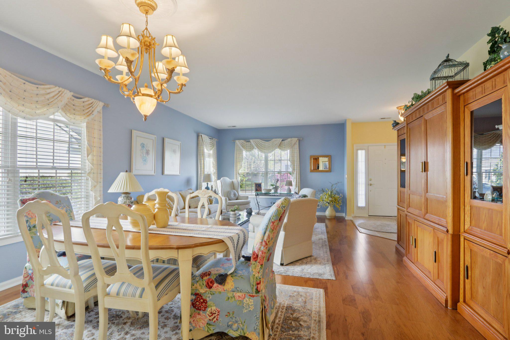 48 Sunset Lane Columbus, NJ 08022 - Photo 10 of 41 Dining Room