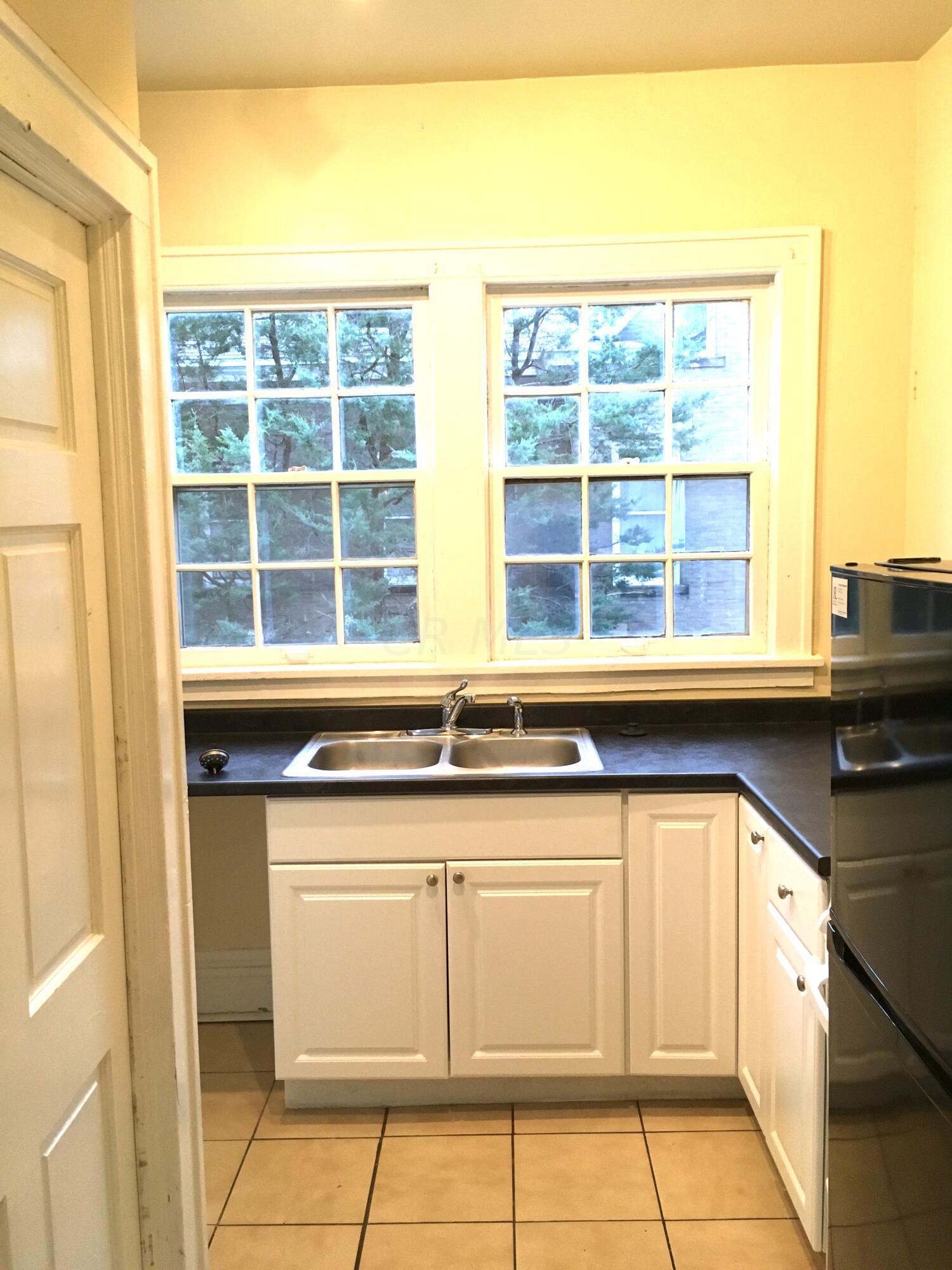 970 Bryden Road Columbus, OH 43205 - Photo 64 of 83 2nd floor one bedroom