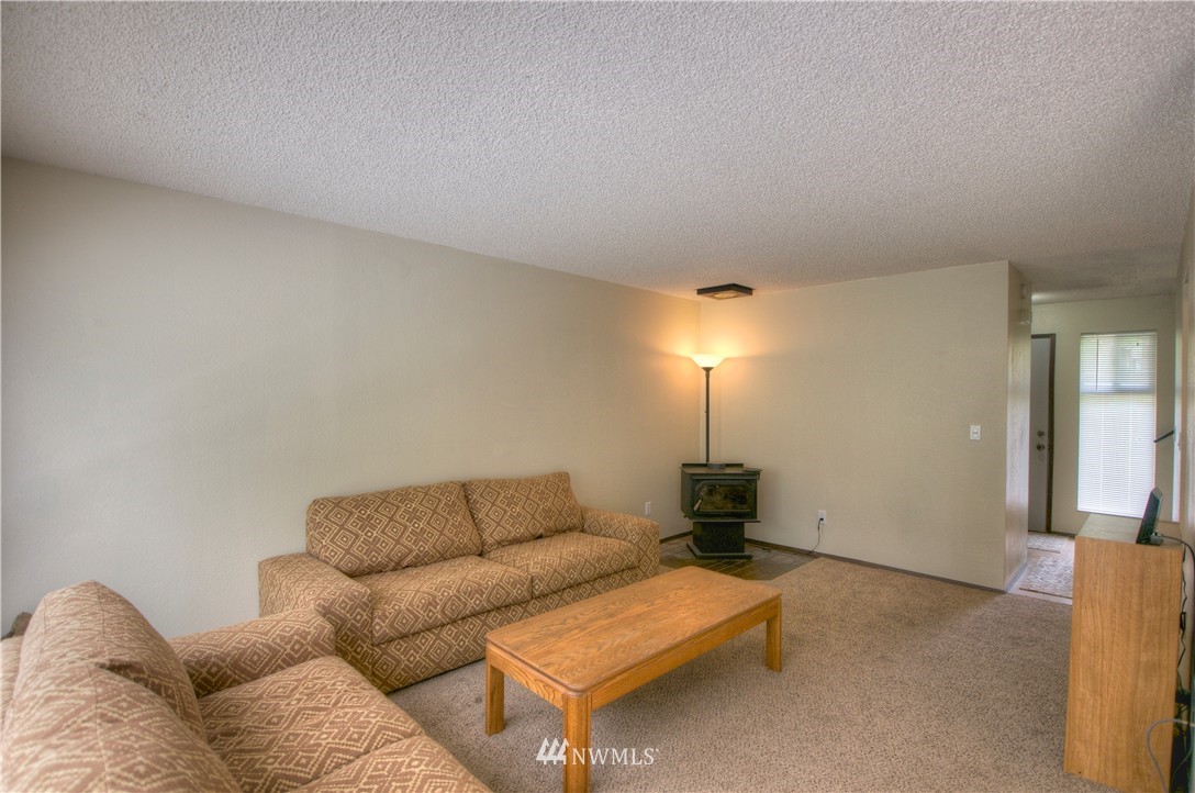 7409 Fairview Road Southwest, Unit 18 Olympia, WA 98512 - Photo 11 of 23 Gallery Image 11