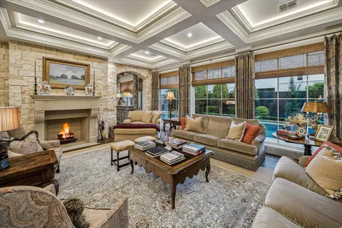 $7,295,000 | 2158 Chilton Road, Houston, TX 77019