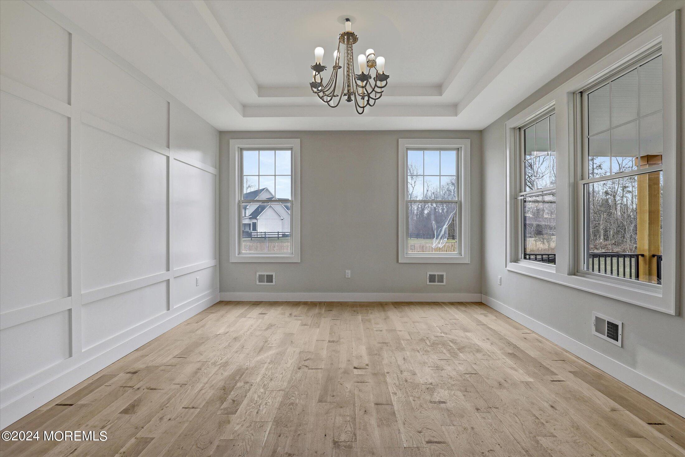 58 Middletown Road Holmdel, NJ 07733 - Photo 42 of 75 10-Living Room