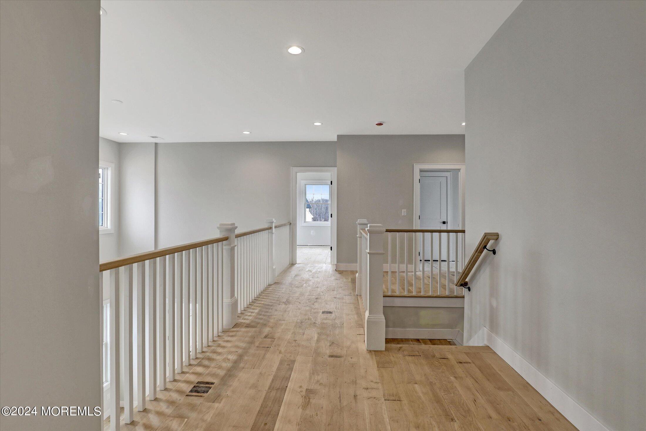 58 Middletown Road Holmdel, NJ 07733 - Photo 60 of 75 28-Upper Hallway