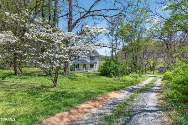 $349,000 | 20217 Shadowood Circle, Meadowview, VA 24361