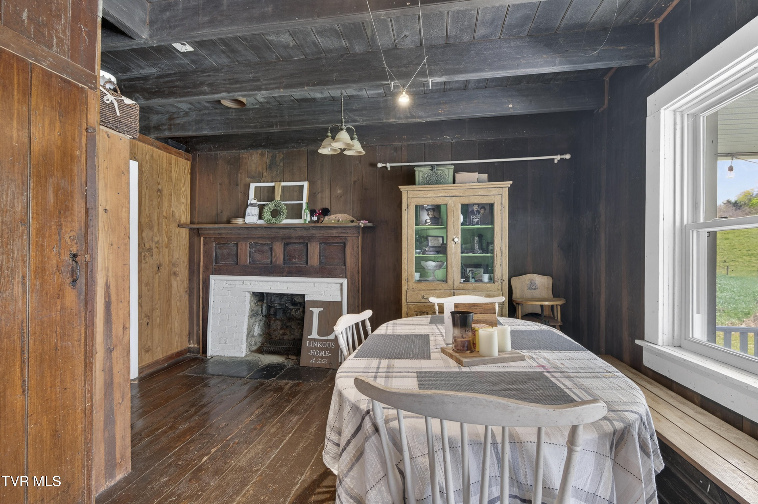 20217 Shadowood Circle Meadowview, VA 24361 - Photo 14 of 69 20217-Shadowwood-Circle-Meadowview-VA Cy
