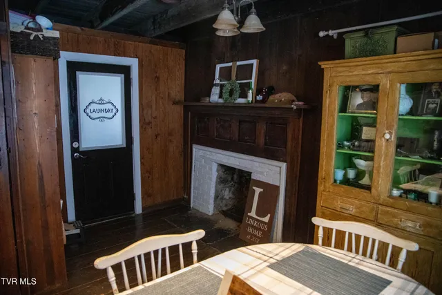 $369,900 | 20217 Shadowood Circle, Meadowview, VA 24361