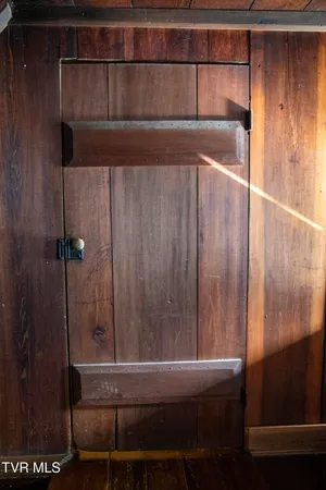 $369,900 | 20217 Shadowood Circle, Meadowview, VA 24361