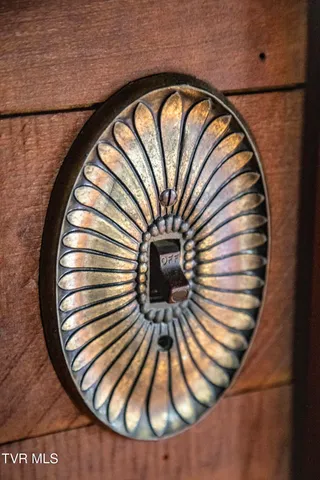 $369,900 | 20217 Shadowood Circle, Meadowview, VA 24361