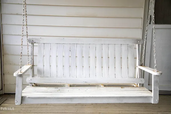 $369,900 | 20217 Shadowood Circle, Meadowview, VA 24361