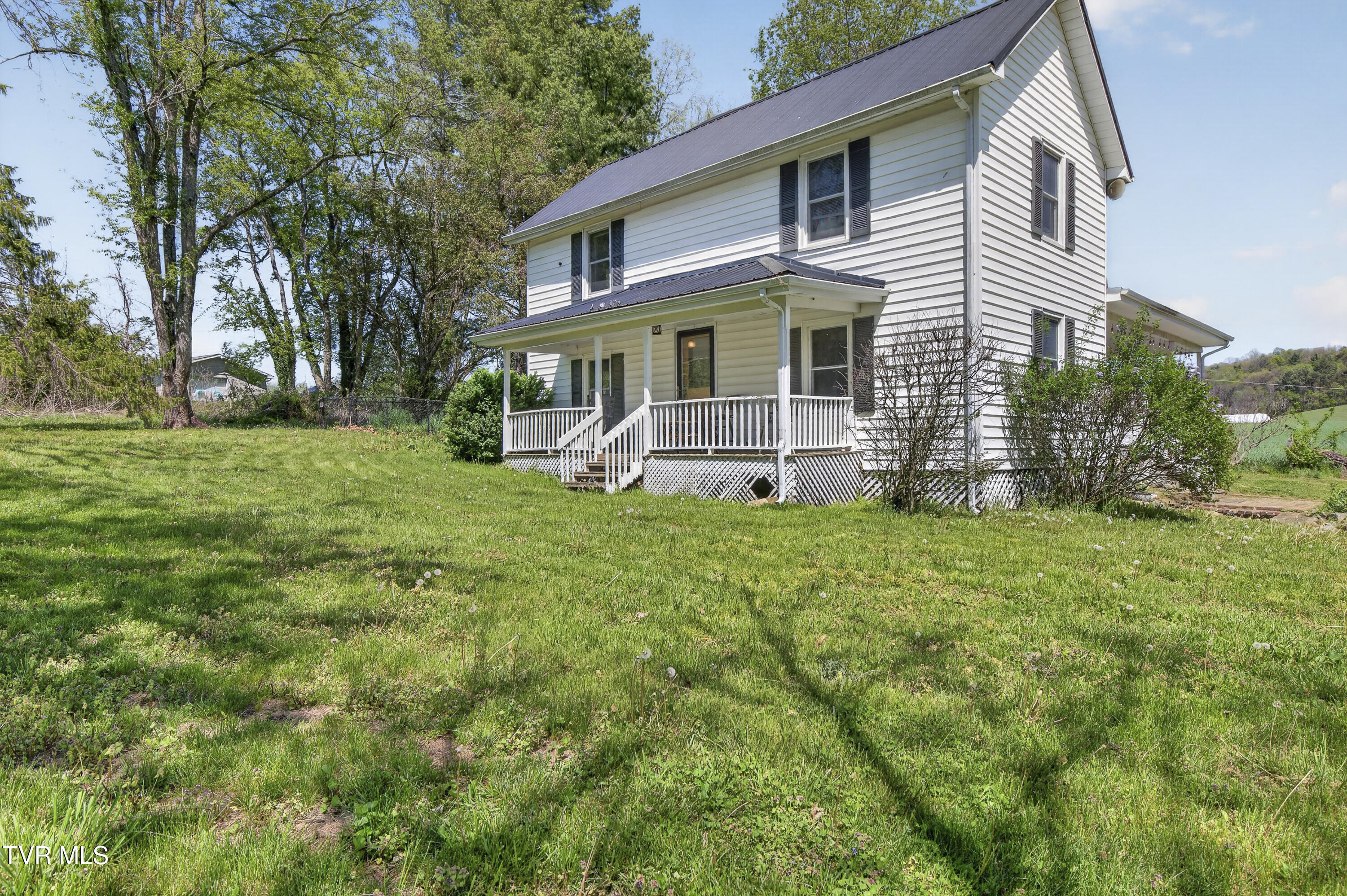 20217 Shadowood Circle Meadowview, VA 24361 - Photo 62 of 69 20217-Shadowwood-Circle-Meadowview-VA Cy