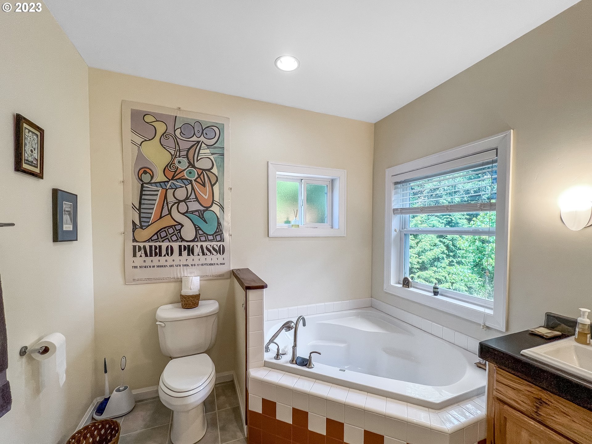 97313 Stagecoach Road Brookings, OR 97415 - Photo 26 of 44 a white toilet sitting next to a window