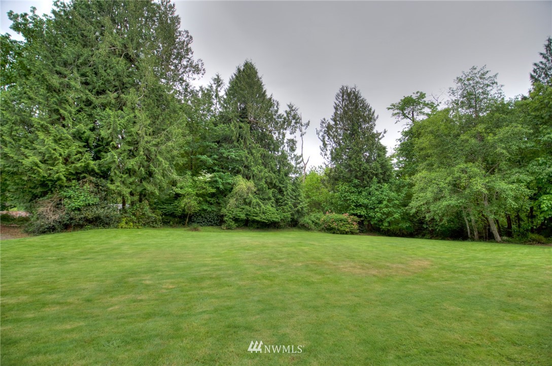 4341 Cooper Point Road Northwest Olympia, WA 98502 - Photo 4 of 25 Gallery Image 4