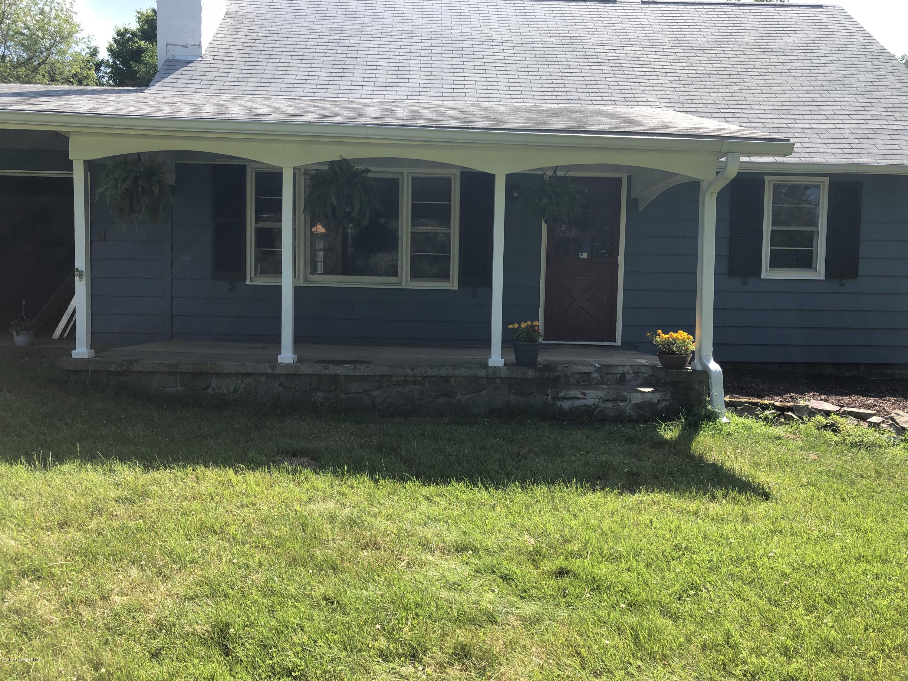 23 Highridge Road Albrightsville, PA 18210 - Photo 6 of 42 Front