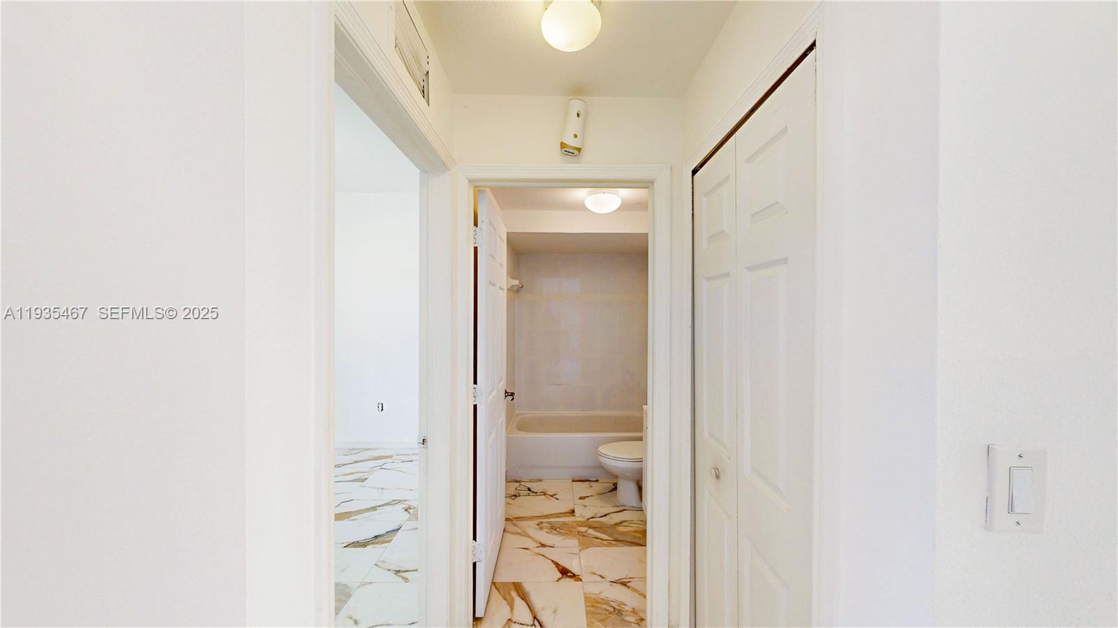 27345 Southwest 138th Court Homestead, FL 33032 - Photo 20 of 75