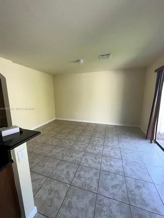 $3,800 | 3393 West 90th Street, Hialeah, FL 33018