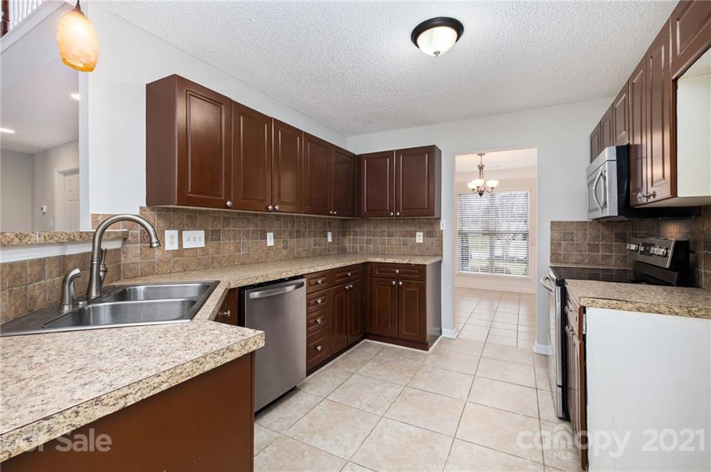 113 Royalton Road Mooresville, NC 28115 - Photo 2 of 36