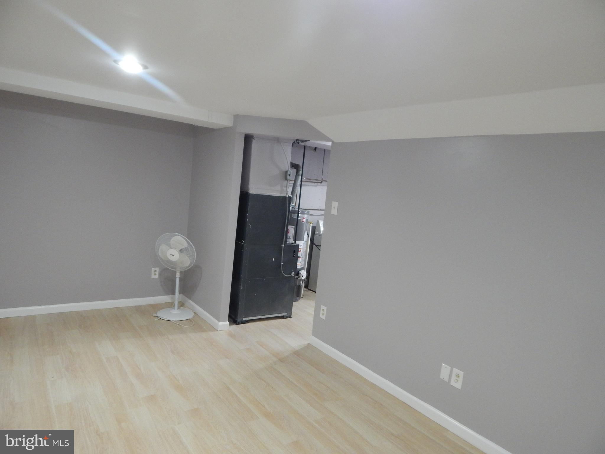 4105 Farmdale Road Philadelphia, PA 19154 - Photo 18 of 28 Finished Basement
