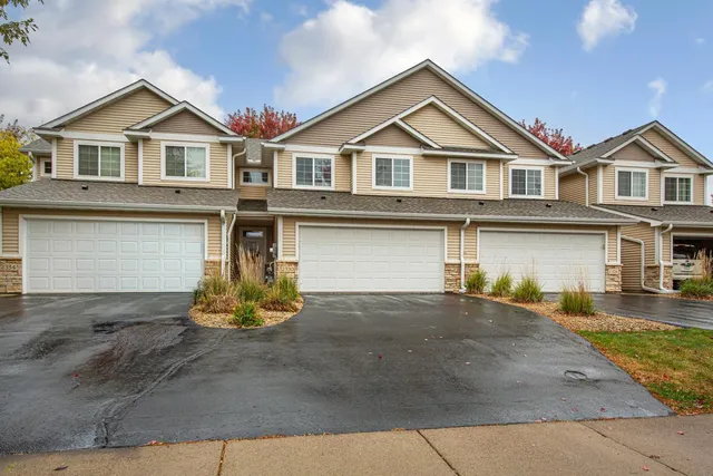 $310,000 | 2330 Elianna Drive, Northfield, MN 55057