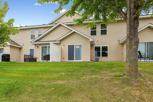 $299,000 | 2330 Elianna Drive, Northfield, MN 55057