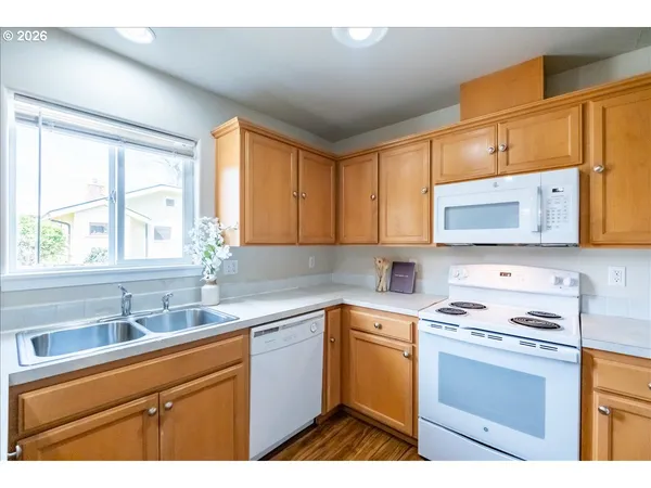 $425,000 | 1825 Southwest Easy Street, Corvallis, OR 97333