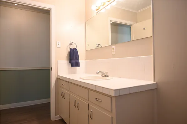 $222,500 | 713 Burleson Street, Brenham, TX 77833