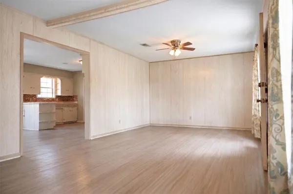 $222,500 | 713 Burleson Street, Brenham, TX 77833