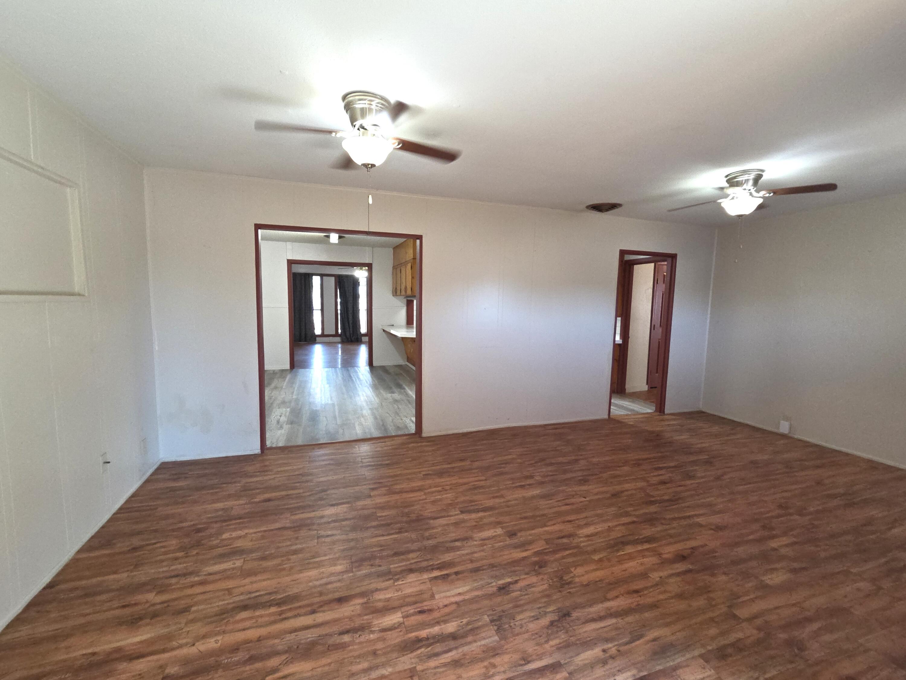 600 Vernon Plainview, TX 79072 - Photo 2 of 30 a view of livingroom with hardwood floor