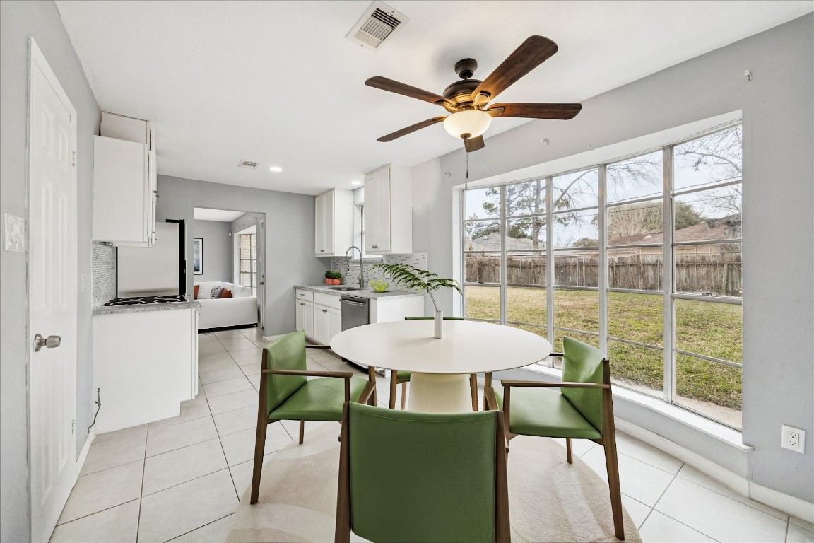 14831 Kaler Road Houston, TX 77060 - Photo 15 of 32 Virtually staged