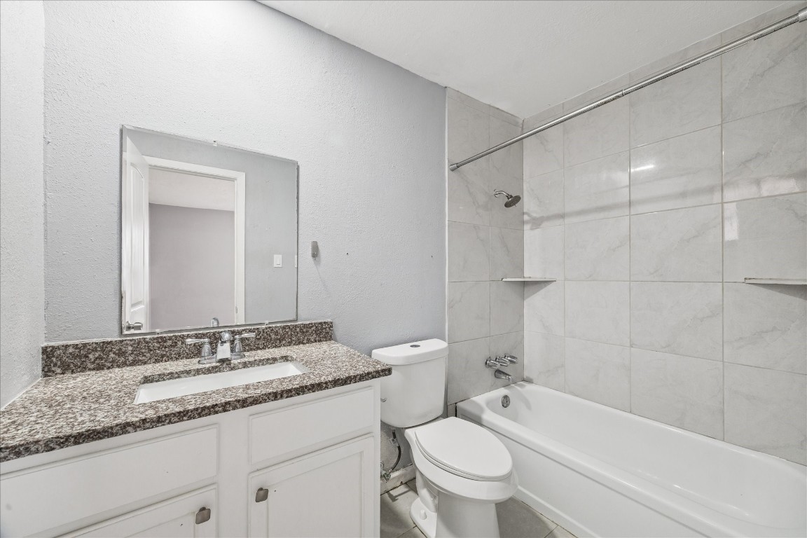 14831 Kaler Road Houston, TX 77060 - Photo 23 of 32