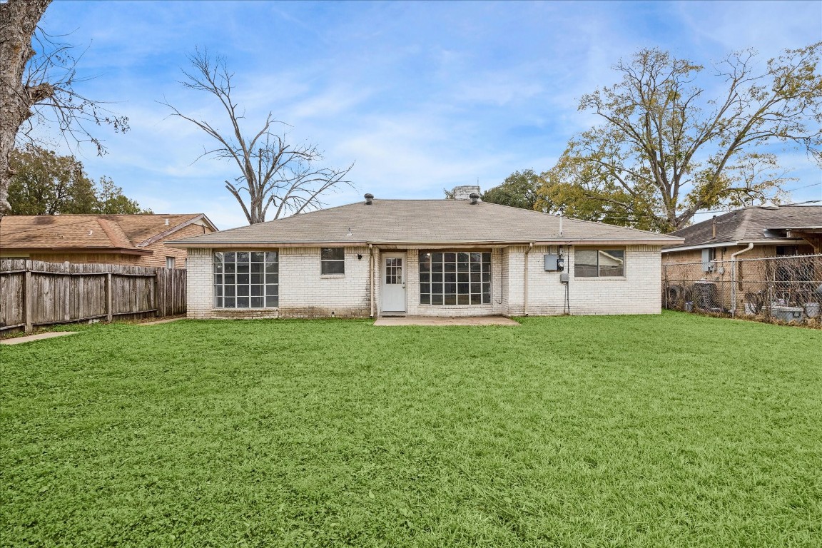 14831 Kaler Road Houston, TX 77060 - Photo 30 of 32